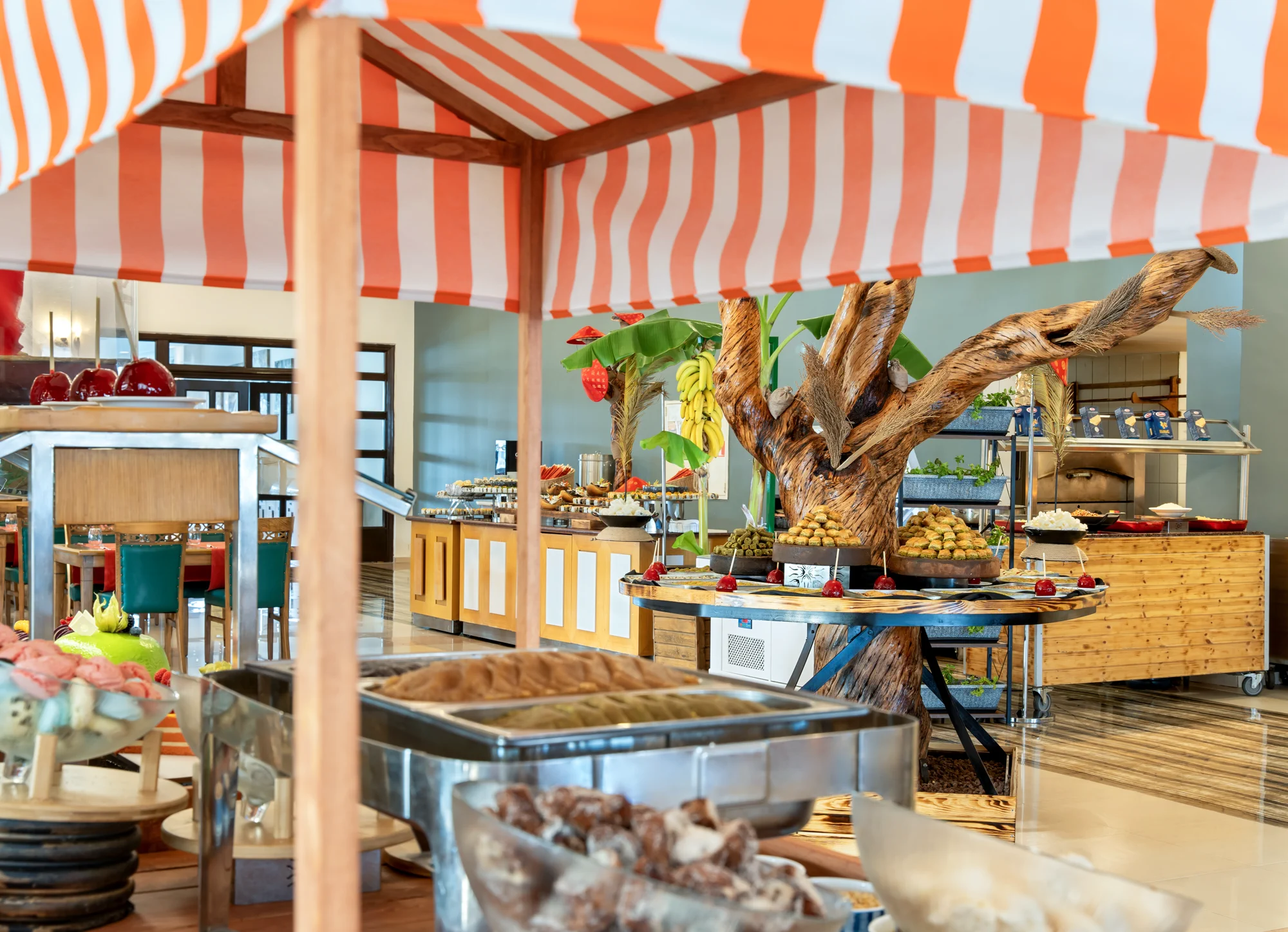 Agora Main Restaurant!