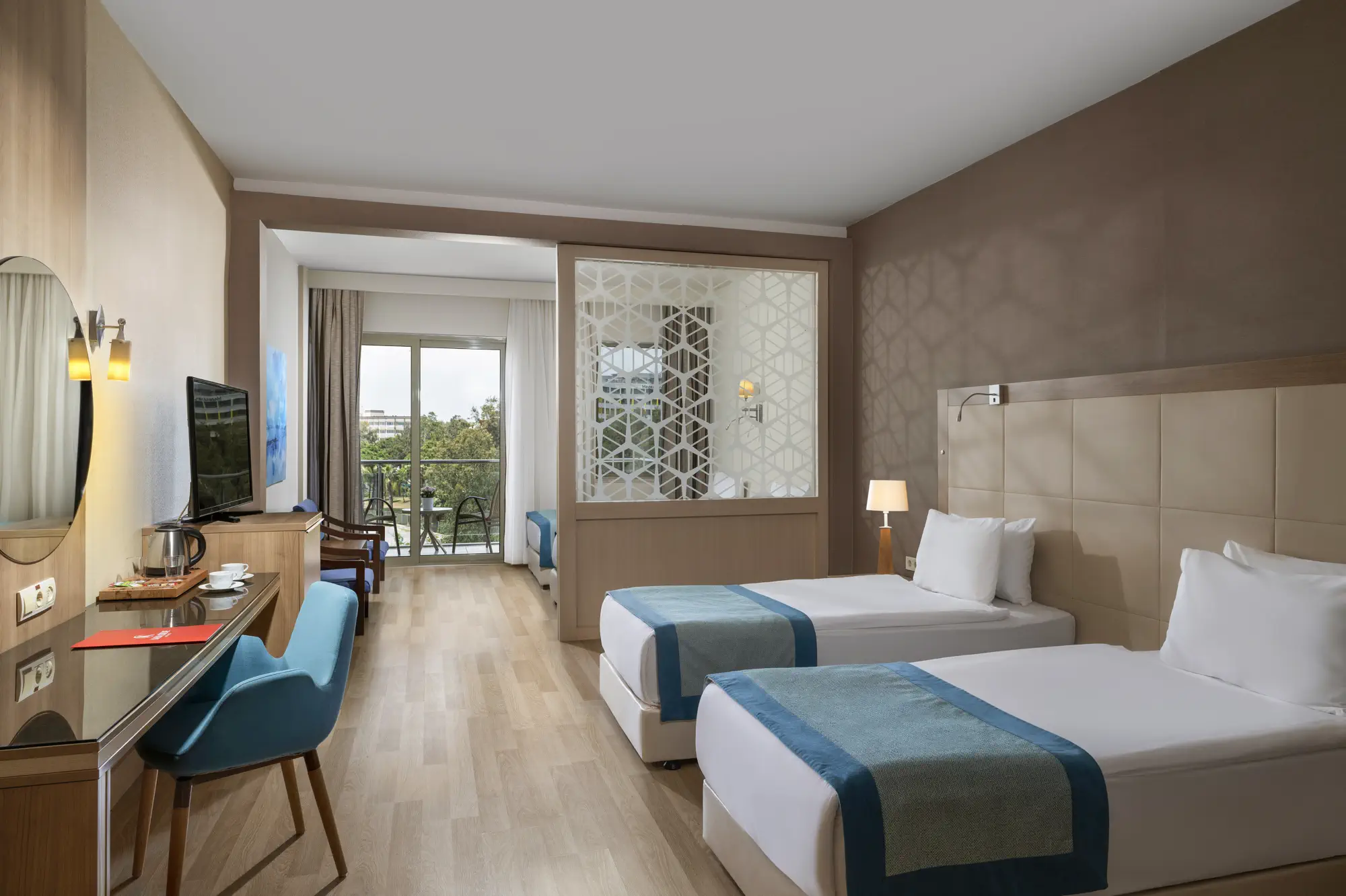 Superior Room Lake View!
