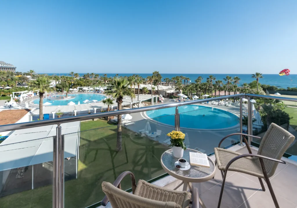 Superior Room Pool View