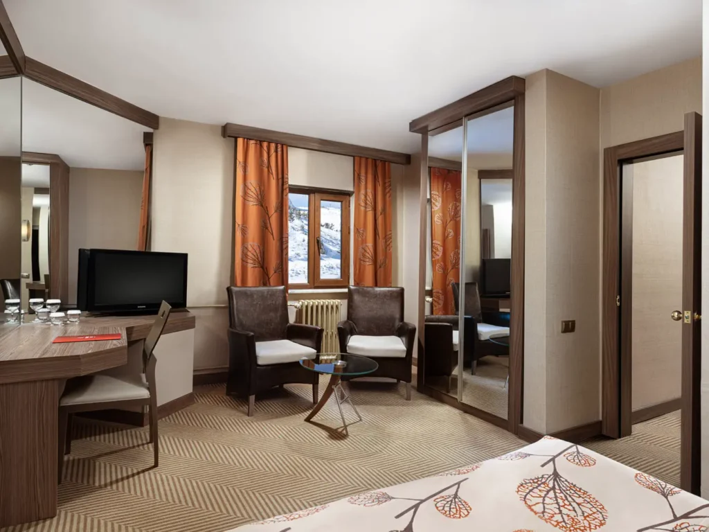 Standard Family Room